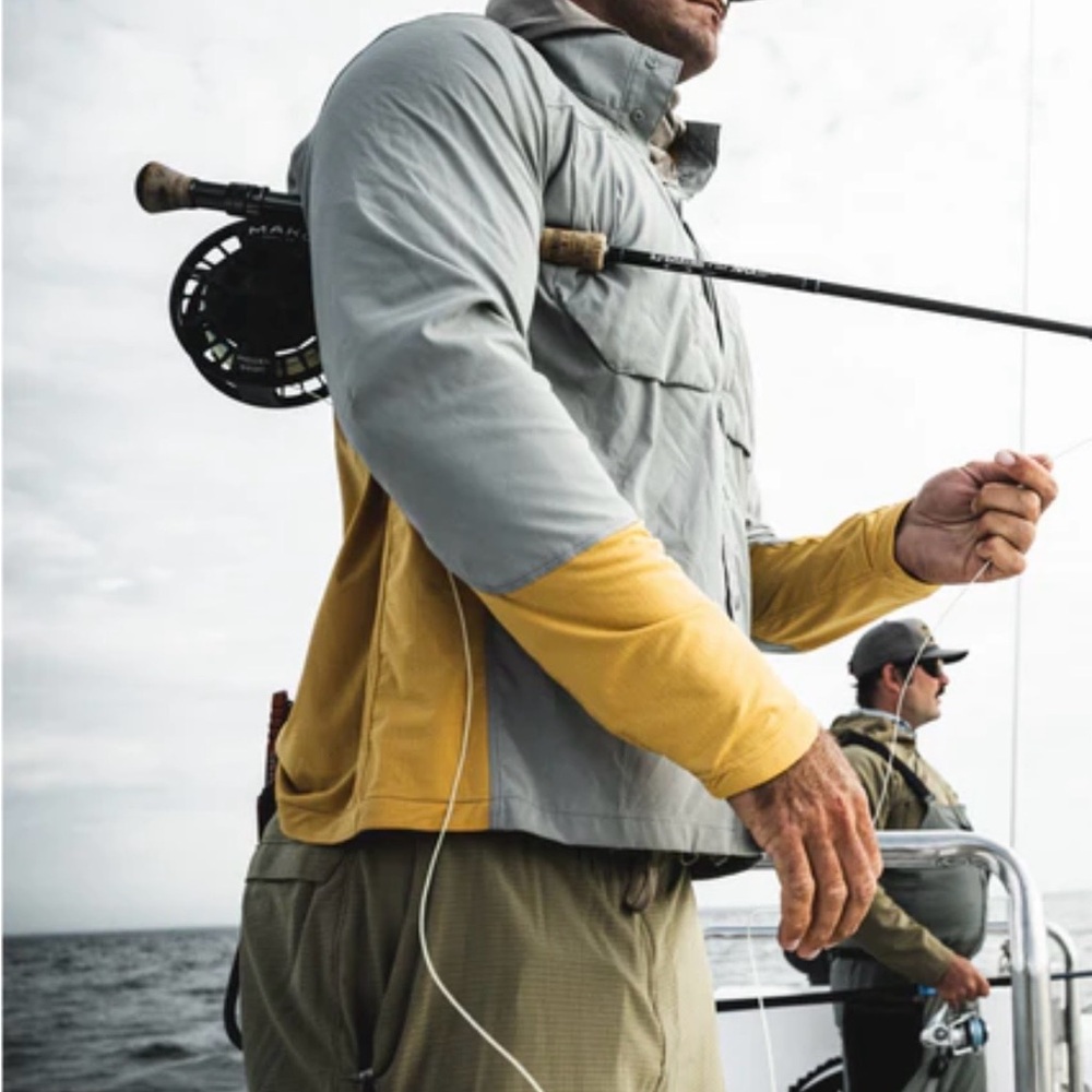 Simms Latitude Bicomp Button-Down Technical Fishi… - image 2
